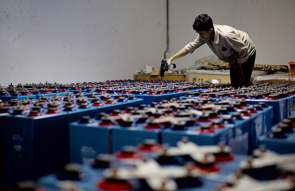 200Ah Deep Cycle Solar Battery inspection